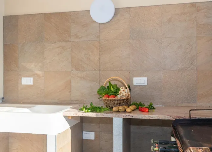 Ivona U Prizemlju Apartment