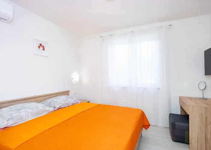 Apartment Ivona U Prizemlju