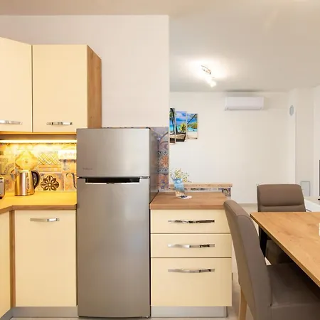 Apartmán Ivona U Prizemlju Malinska